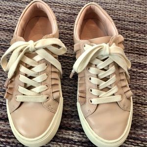 Tory Sport Ruffle Sneaker Shell Pink size 5